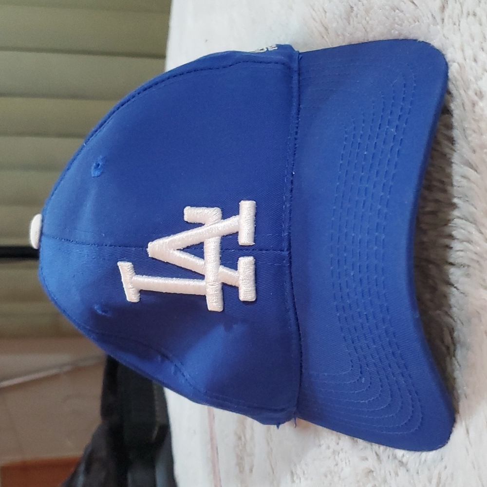 6-Panel OUTDOOR CAP Team MLB Ballcap-Royal Blue w/White Embroidered LA-EC-Sz S/M - Picture 1 of 12